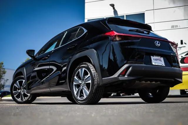 lexus ux hybrid 2022 JTHX9JBH5N2056359 image lexus ux hybrid 2022 JTHX9JBH5N2056359 image